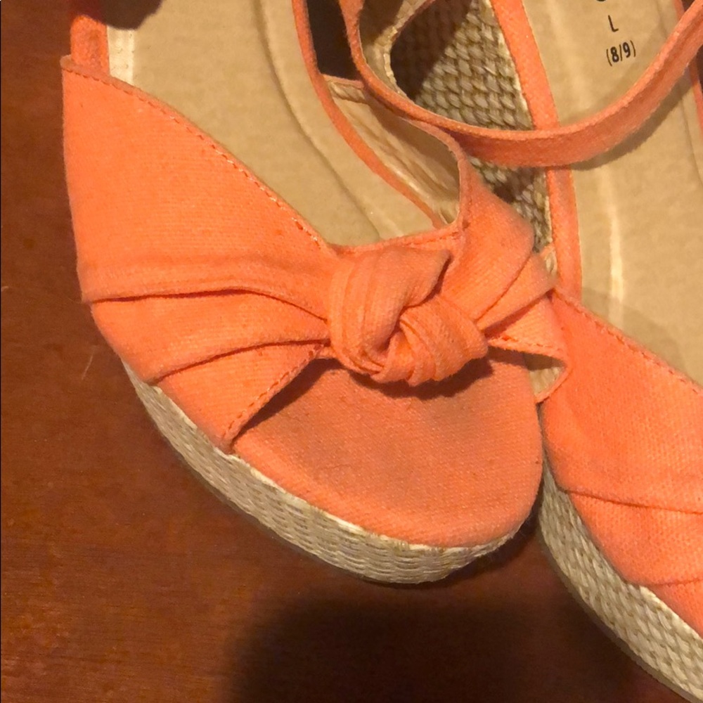 Sandals - Picture 2 of 5